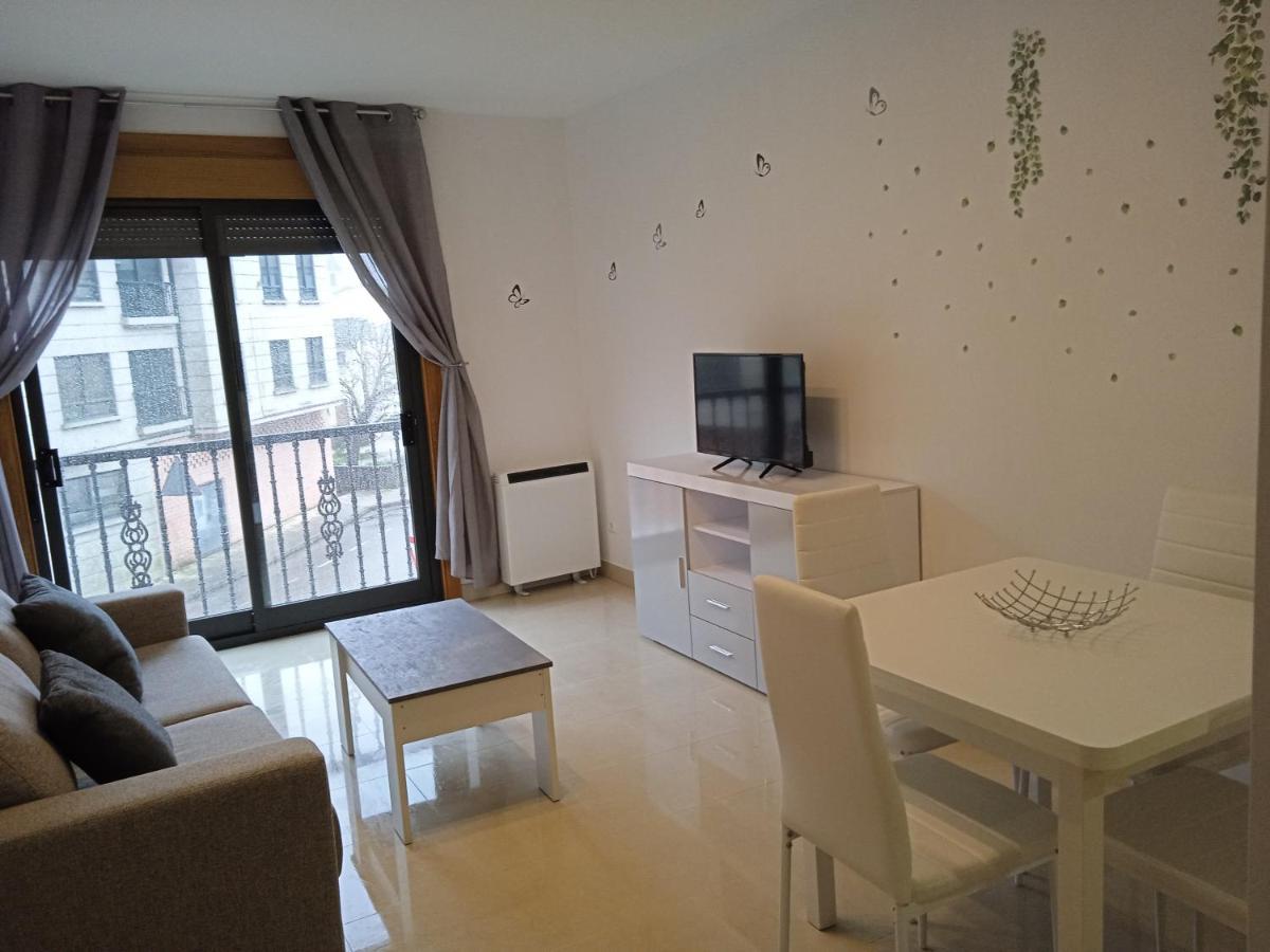 Apartamento Mirabel Rosal Exterior photo